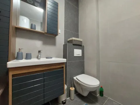 Rent, two bedroom apartment, 67m², Radanovići, Kotor - image 12