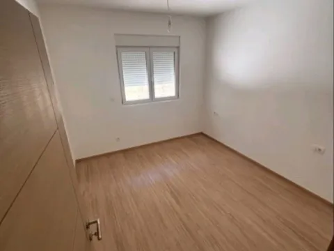 Sale, two bedroom apartment, 65m², Budva, Crna Gora - image 6