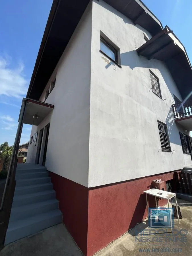 Prodaja, kuća, 353m², Budžino brdo, Jagodina