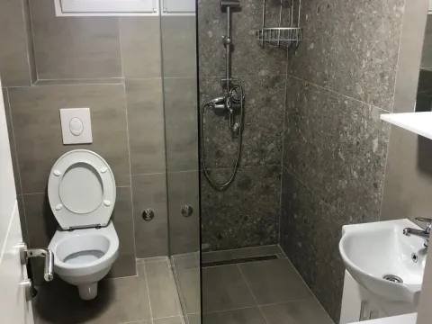 Izdavanje, stan, 29m², Tološi, Podgorica - image 3