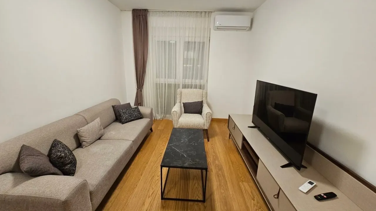 Rent, one bedroom apartment, 43m², City Kvart, Podgorica