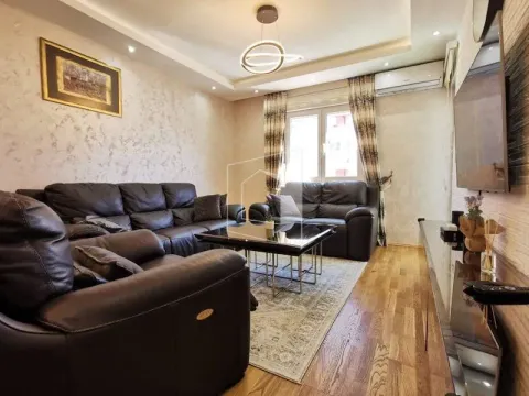 Rent, apartment, 53m², Tuški Put, Podgorica - image 2