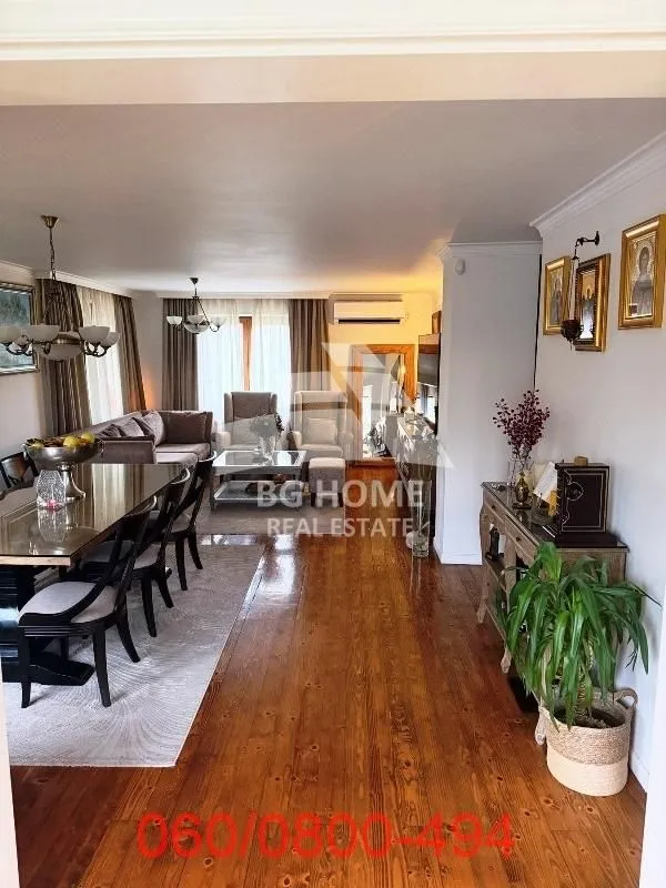 Prodaja, kuća, 290m², Radiofar, Surčin