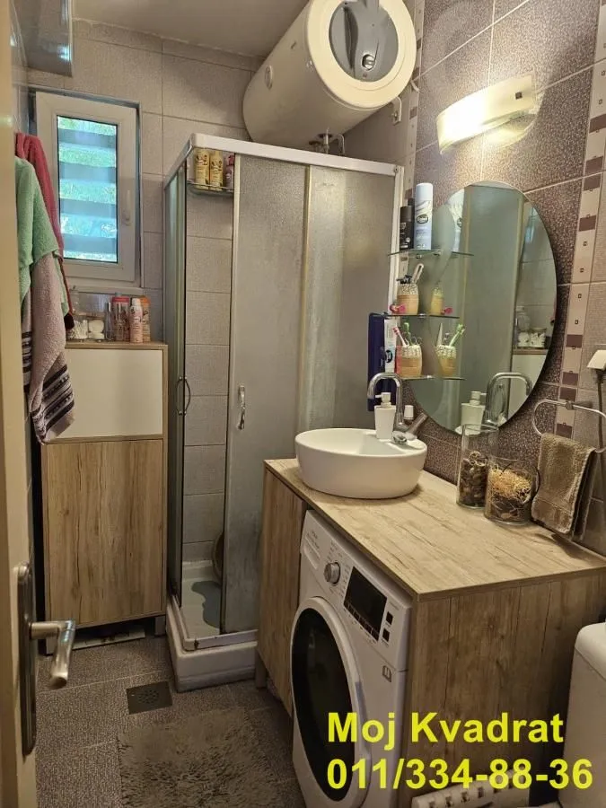 Prodaja, dvosoban stan, 52m², Autokomanda, Voždovac Sve Podlokacije