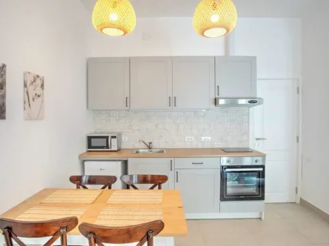 Sale, house, 200m², Herceg Novi, Crna Gora - image 2