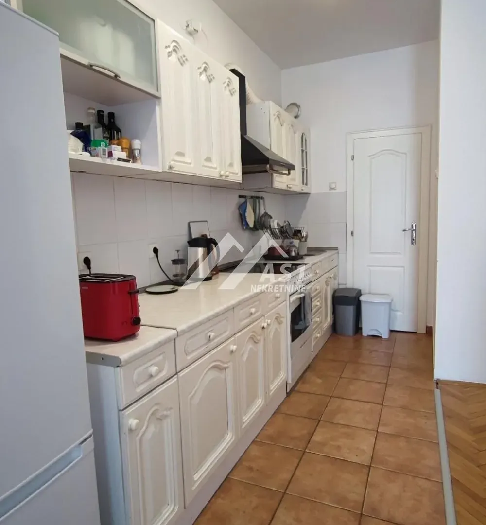 Izdavanje, dvosoban stan, 62m², Novi Sad Sve Podlokacije, Novi Sad