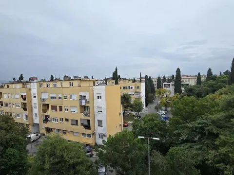 Izdavanje, stan, 40m², Preko Morače, Podgorica - image 6