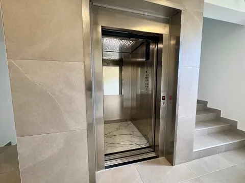 Prodaja, dvosoban stan, 55m², Mažina, Tivat - image 10