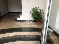 Izdavanje, četvorosoban stan, 144m², Vračar Hram, Vračar Sve Podlokacije - image 20