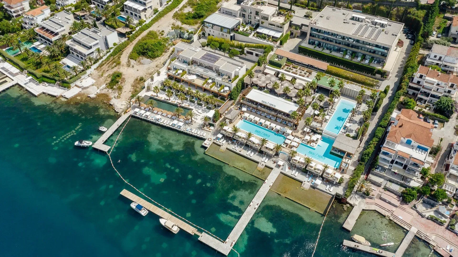 Sale, two bedroom apartment, 190m², Tivat, Crna Gora