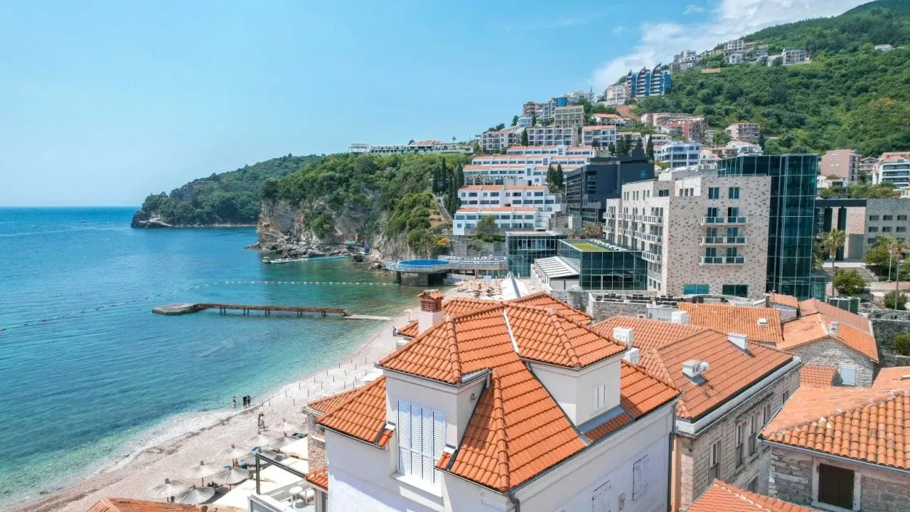 Prodaja, jednosoban stan, 70m², Budva, Crna Gora