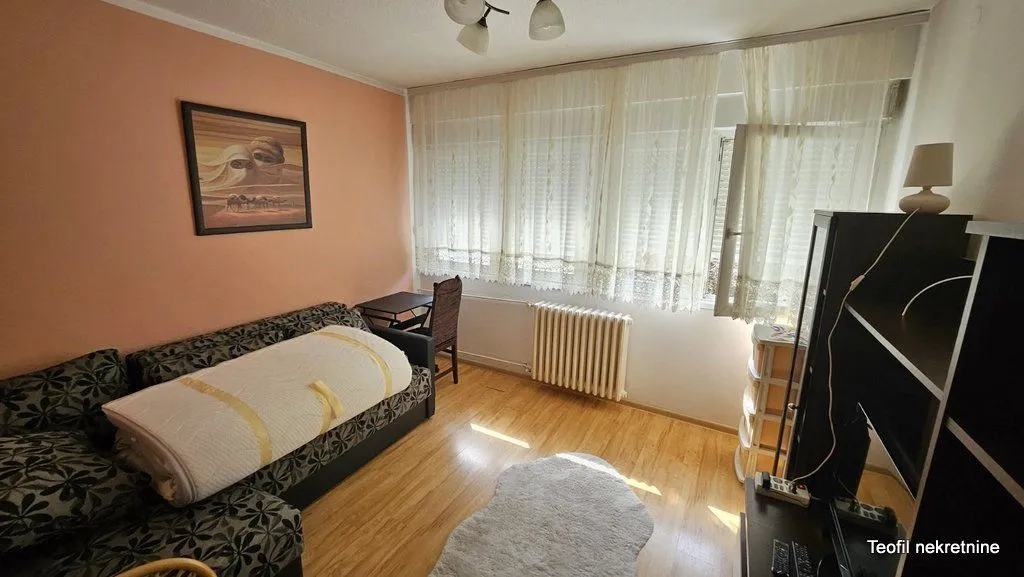 Izdavanje, dvosoban stan, 48m², Zemun Save Kovačevića, Zemun Sve Podlokacije