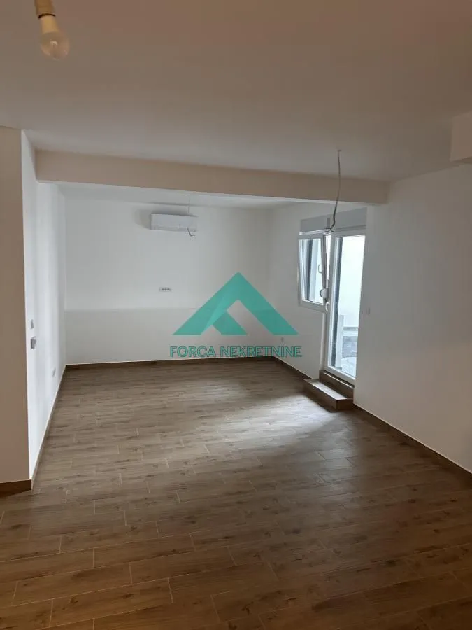 Prodaja, jednosoban stan, 40m², Cvetkova Pijaca, Zvezdara Sve Podlokacije