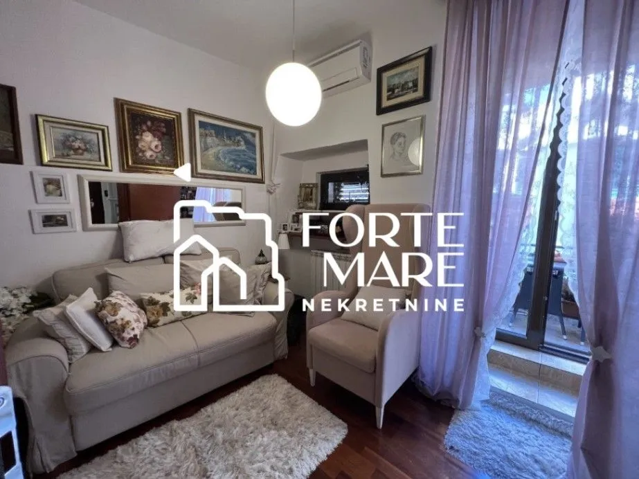 Prodaja, trosoban stan, 97m², Kotor, Crna Gora