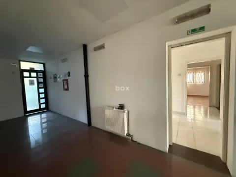 Rent, office space, 118m², Medijana, Niš - image 6