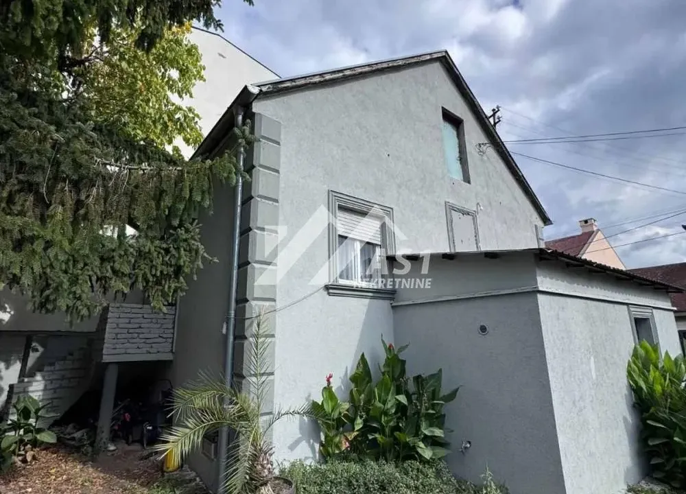 Izdavanje, kuća, 75m², Stari Majur, Petrovaradin