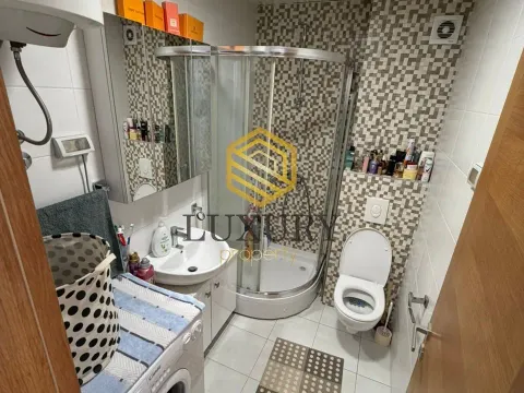 Sale, studio apartment, 38m², City Kvart, Podgorica - image 10