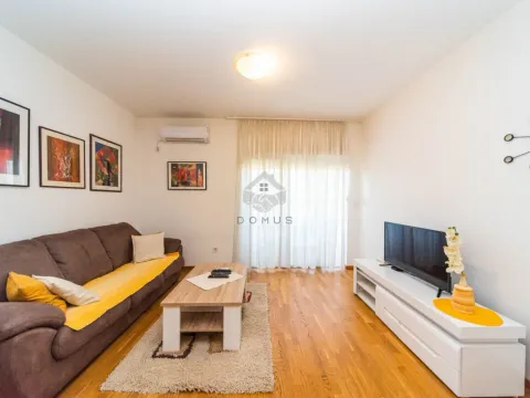 Rent, one bedroom apartment, 45m², Stari Aerodrom, Podgorica - image 3