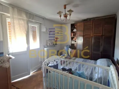 Prodaja, trosoban stan, 77m², Čubura, Beograd - image 2