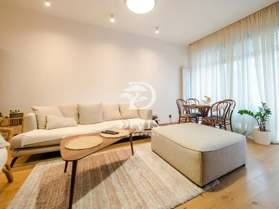 Prodaja, dvosoban stan, 59m², Stari Grad, Beograd