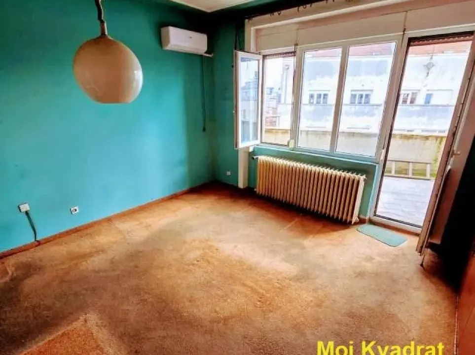 Prodaja, trosoban stan, 98m², Topličin venac, Beograd