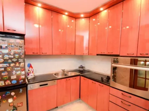 Prodaja, trosoban stan, 95m², Dobrota, Kotor - image 4