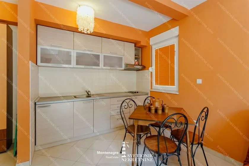 Prodaja, jednosoban stan, 49m², Topla, Herceg Novi