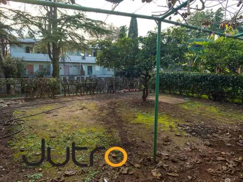 Rent, three bedroom apartment, 100m², Gorica C, Podgorica - image 17