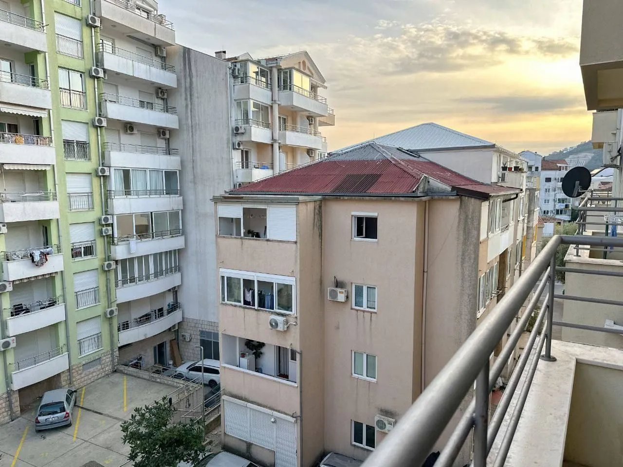 Rent, one bedroom apartment, 60m², Centar, Budva
