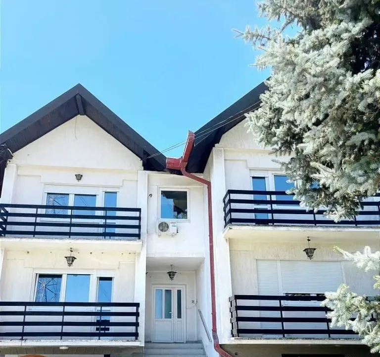 Sale, house, 453m², Čukarica, Beograd