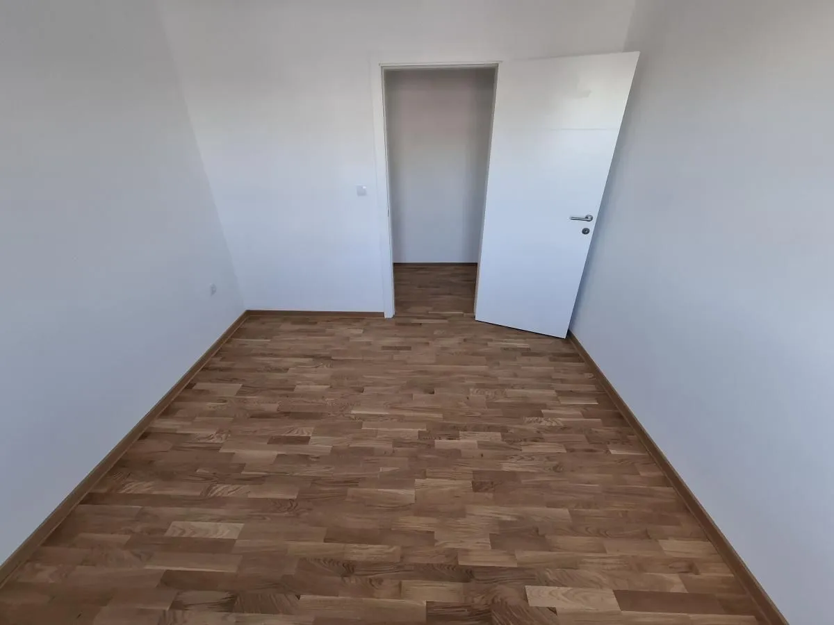 Prodaja, četvorosoban stan, 116m², Telep, Novi Sad Sve Podlokacije