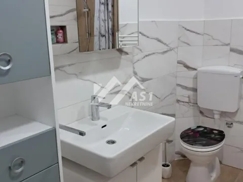 Rent, house, 90m², Blok 8, Petrovaradin - image 5