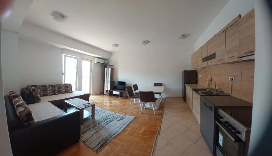 Rent, two bedroom apartment, 62m², Blok 9, Podgorica