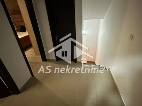 Izdavanje, kuća, 185m², Novi Beograd Sve Podlokacije, Beograd - image 32