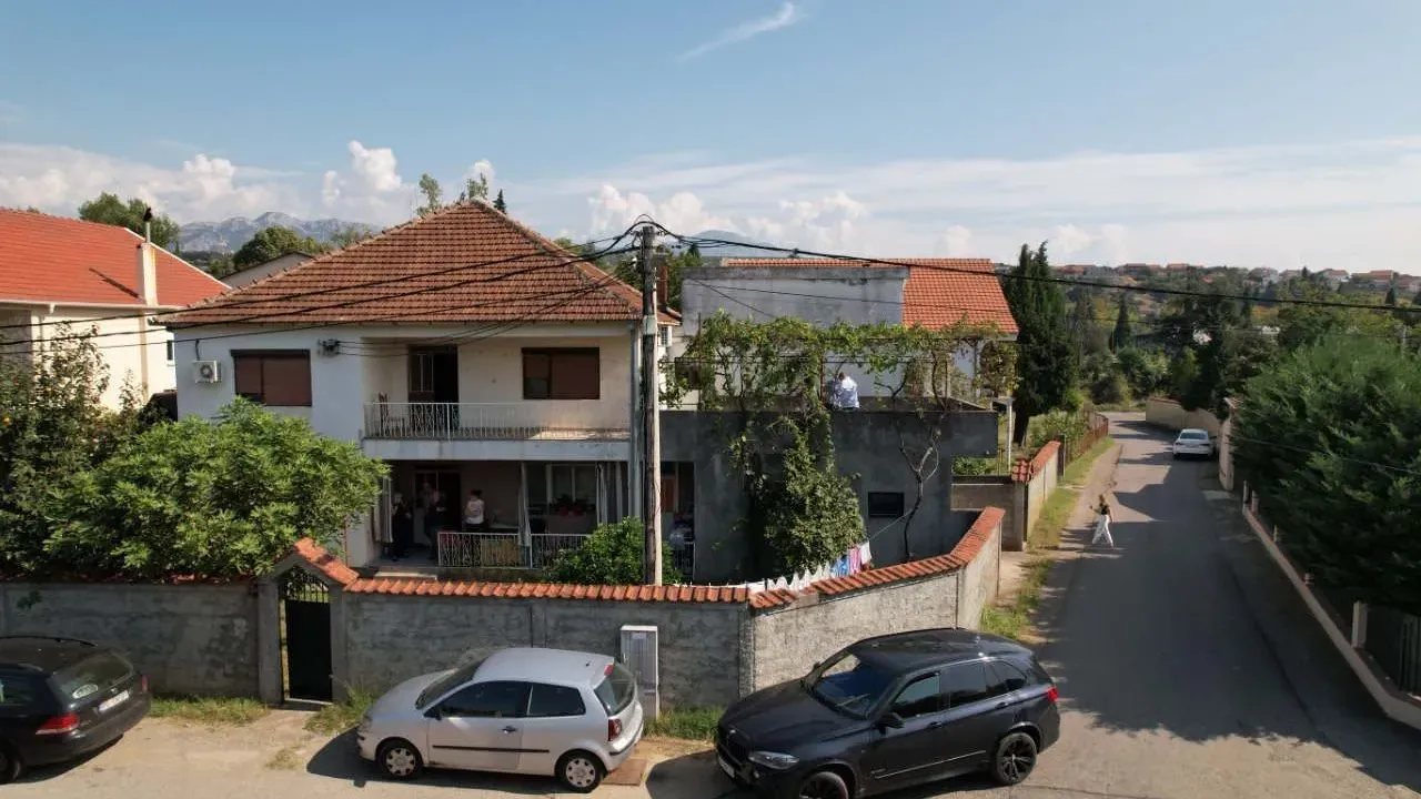 Prodaja, kuća, 368m², Podgorica, Crna Gora