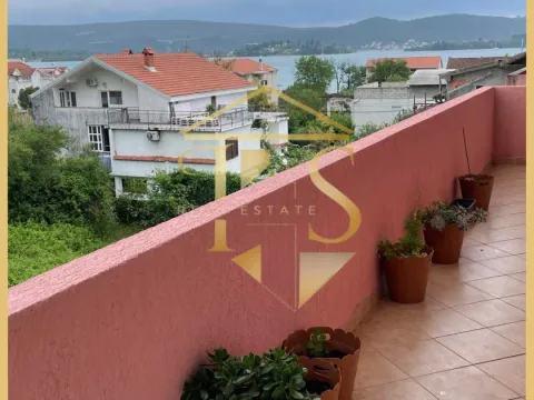 Izdavanje, jednosoban stan, 84m², Bonići, Tivat - image 11