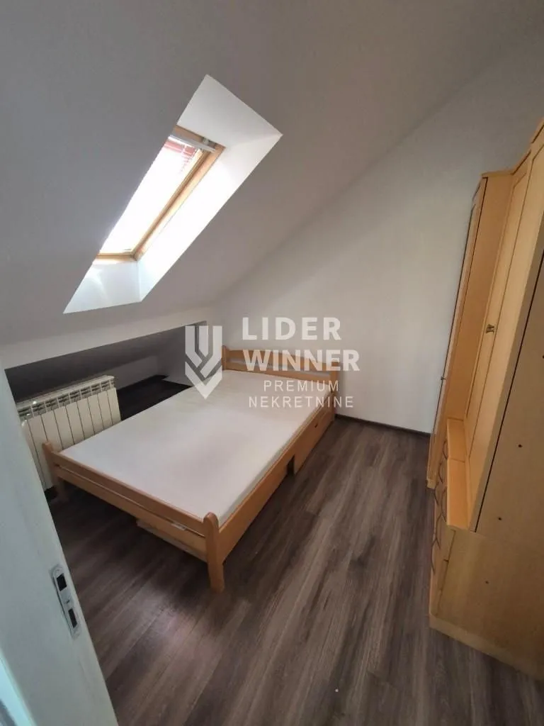 Izdavanje, trosoban stan, 65m², Julino Brdo, Beograd