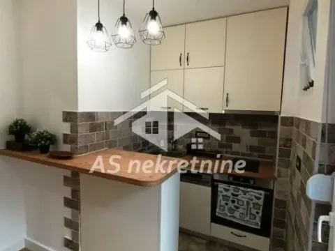 Izdavanje, stan, 37m², Stari Grad, Beograd - image 13