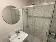 Izdavanje, jednosoban stan, 52m², Central Point, Podgorica - image 10