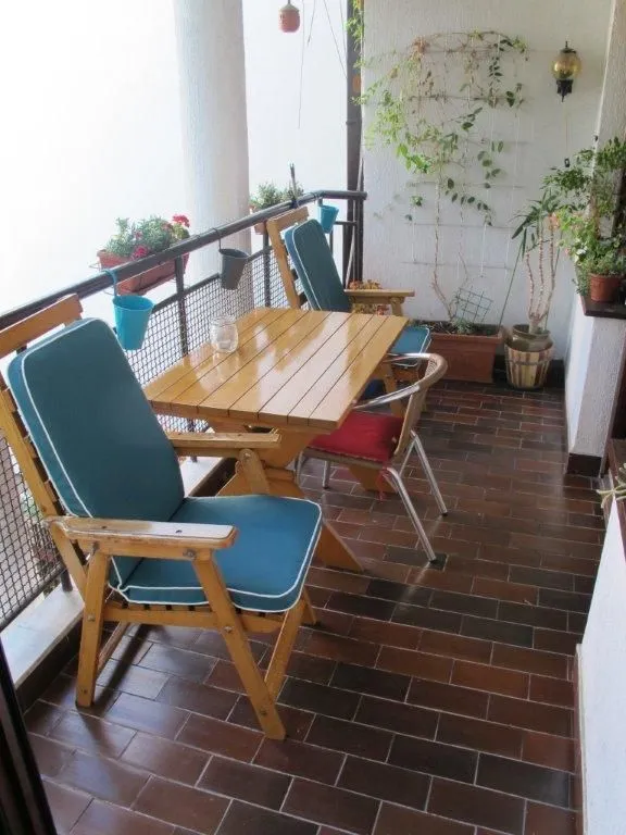 Izdavanje, trosoban stan, 90m², Savski Venac, Beograd