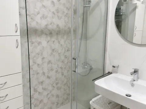 Rent, one bedroom apartment, 49m², Central Point, Podgorica - image 10