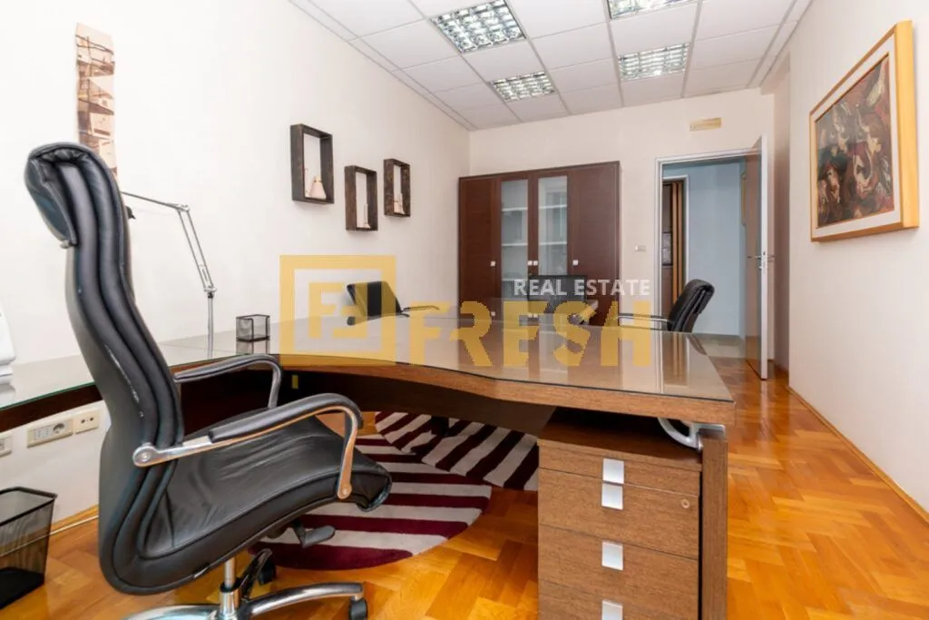Rent, office space, 78m², Preko Morače, Podgorica