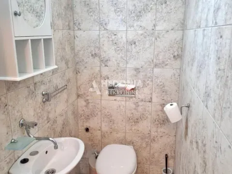 Rent, four bedroom apartment, 105m², Crveni Krst, Beograd - image 16