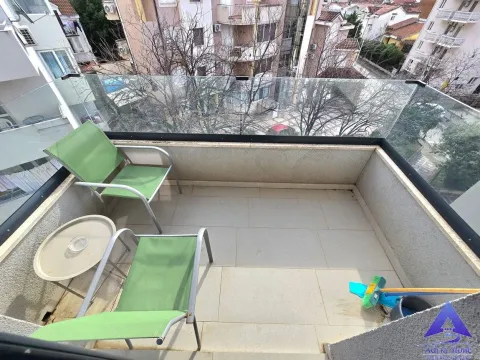 Sale, one bedroom apartment, 35m², Podkošljun, Budva - image 4