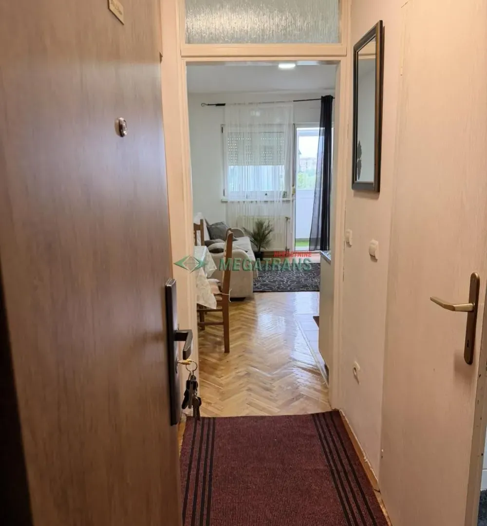 Izdavanje, stan, 26m², Nova Detelinara, Novi Sad Sve Podlokacije