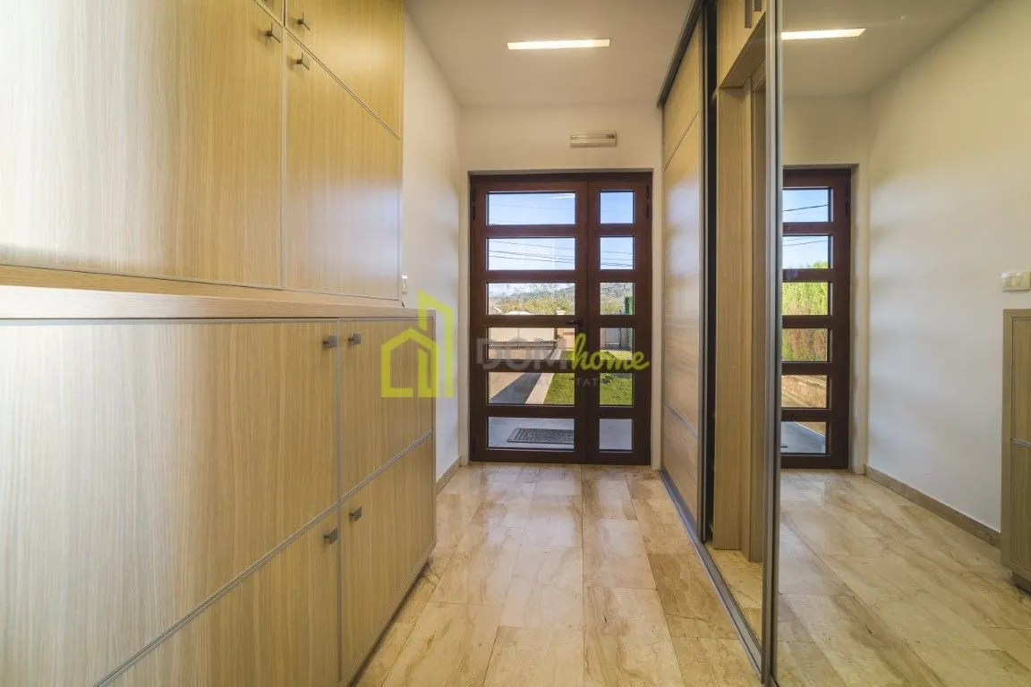 Rent, house, 170m², Dajbabe, Podgorica