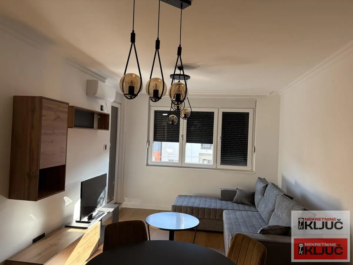 Izdavanje, jednosoban stan, 45m², Telep, Novi Sad Sve Podlokacije