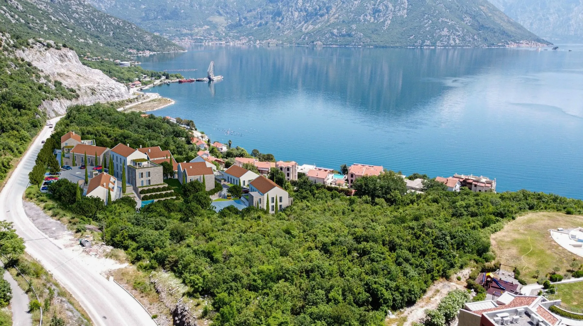 Prodaja, plac, 31287m², Morinj, Kotor