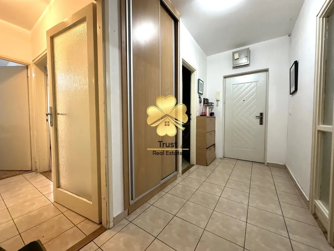 Prodaja, dvosoban stan, 65m², Gintaš, Podgorica