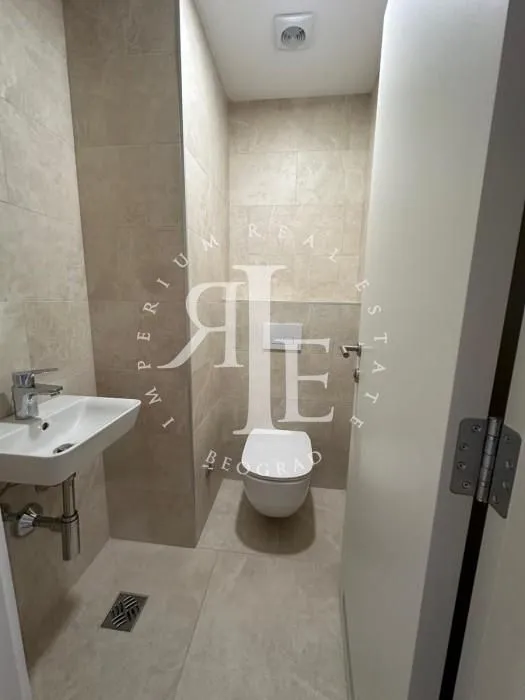 Sale, two bedroom apartment, 70m², Tošin bunar, Novi Beograd Sve Podlokacije